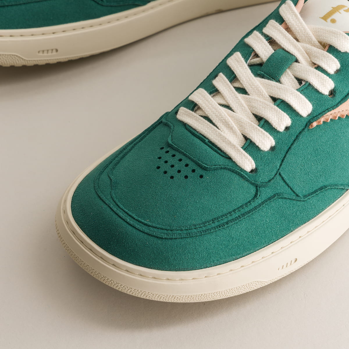 Green barefoot sneakers - detailed view