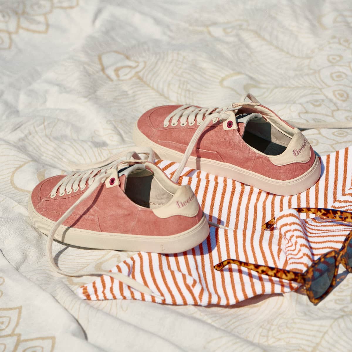 Peach Arcilla Canvas