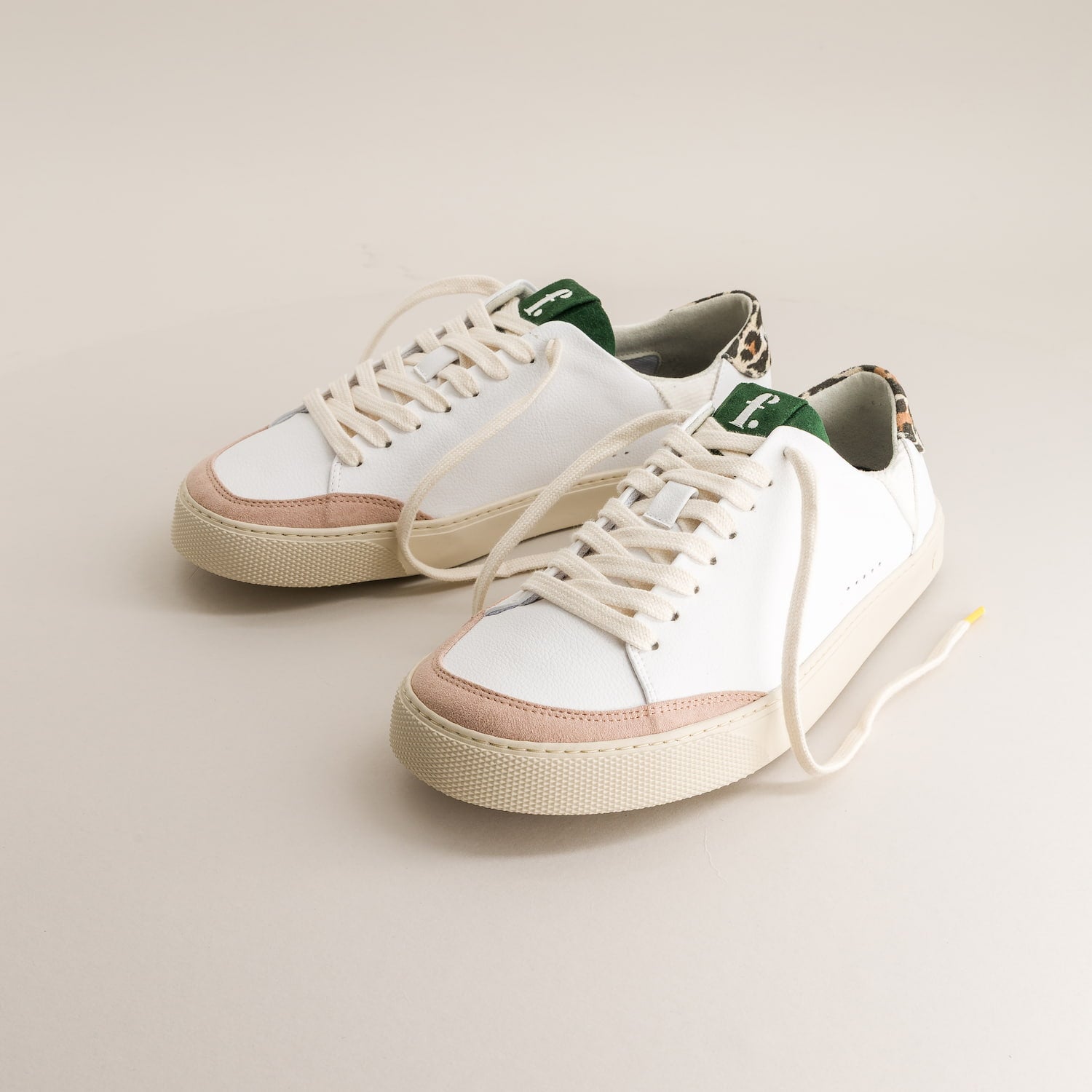 Barefoot sneakers Everest & Leopard - Front view