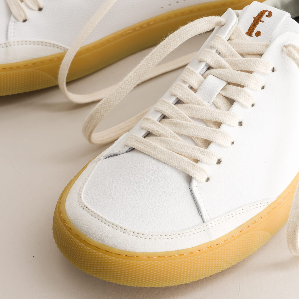 Barefoot sneakers White Gum - detailed view