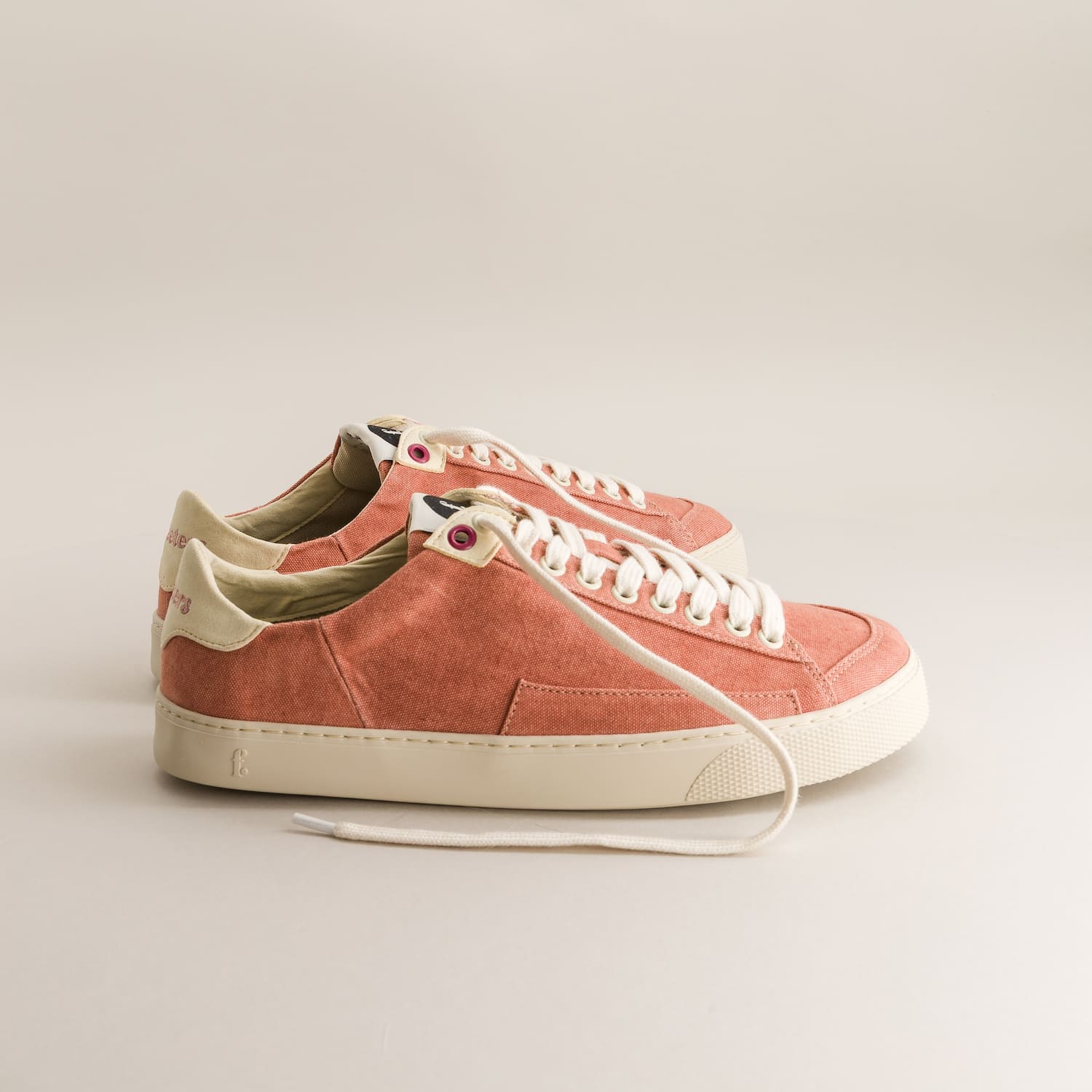 Barefoot sneakers - Peach Arcilla Canvas - side view